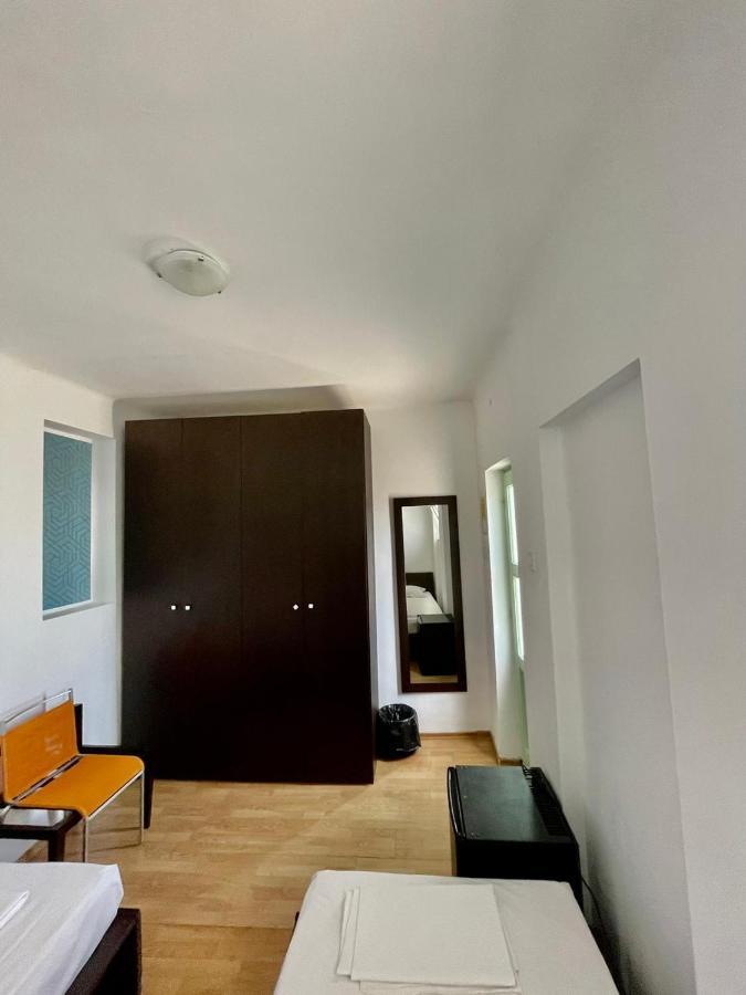 Hostel Cazino Nord Rooms Mamaia Esterno foto