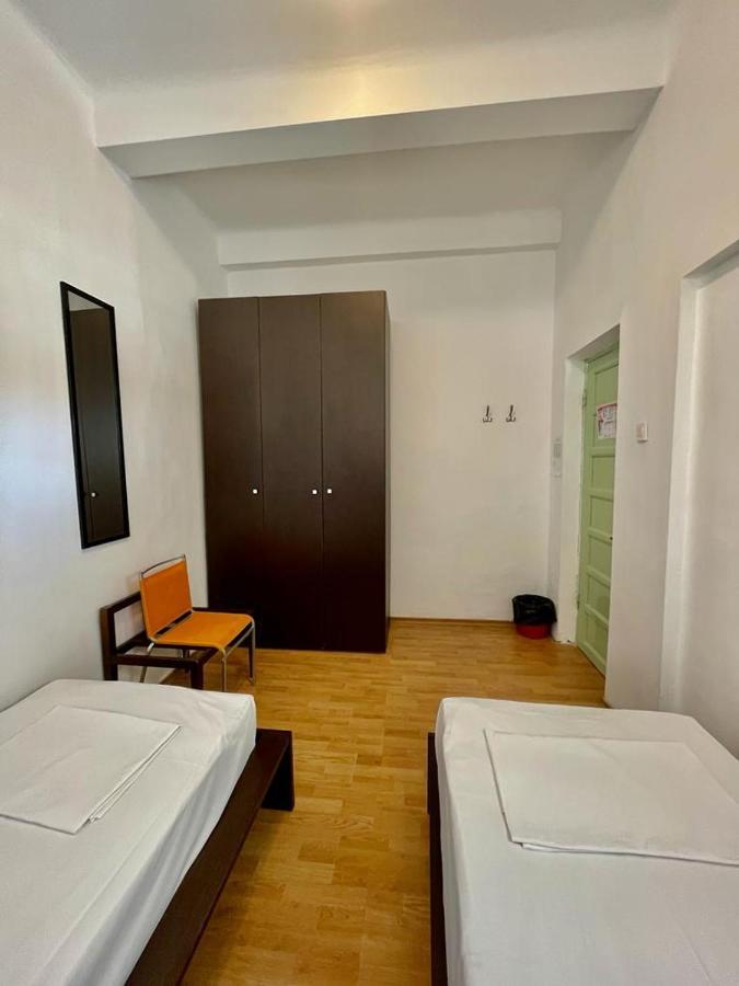Hostel Cazino Nord Rooms Mamaia Esterno foto