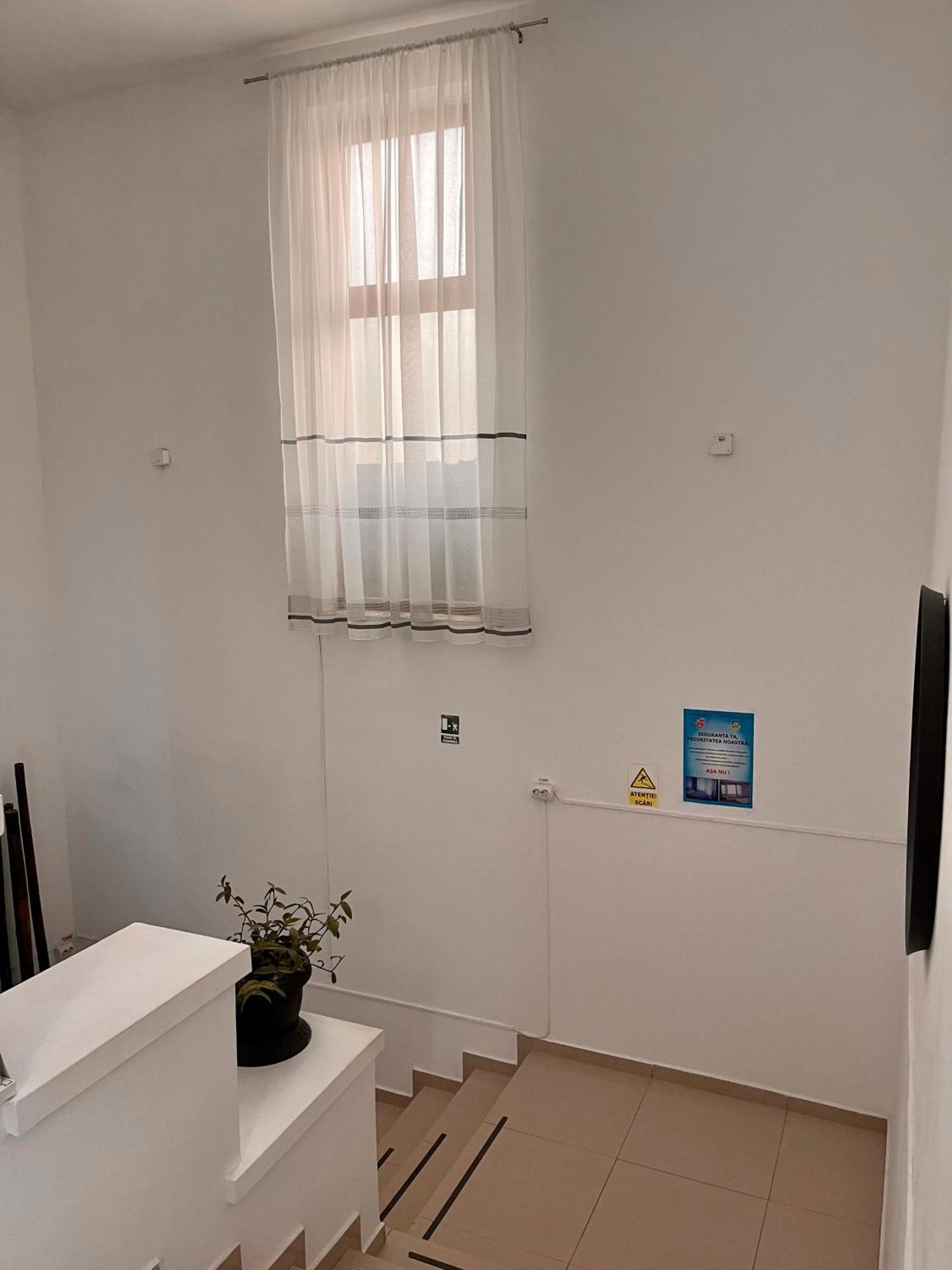 Hostel Cazino Nord Rooms Mamaia Esterno foto