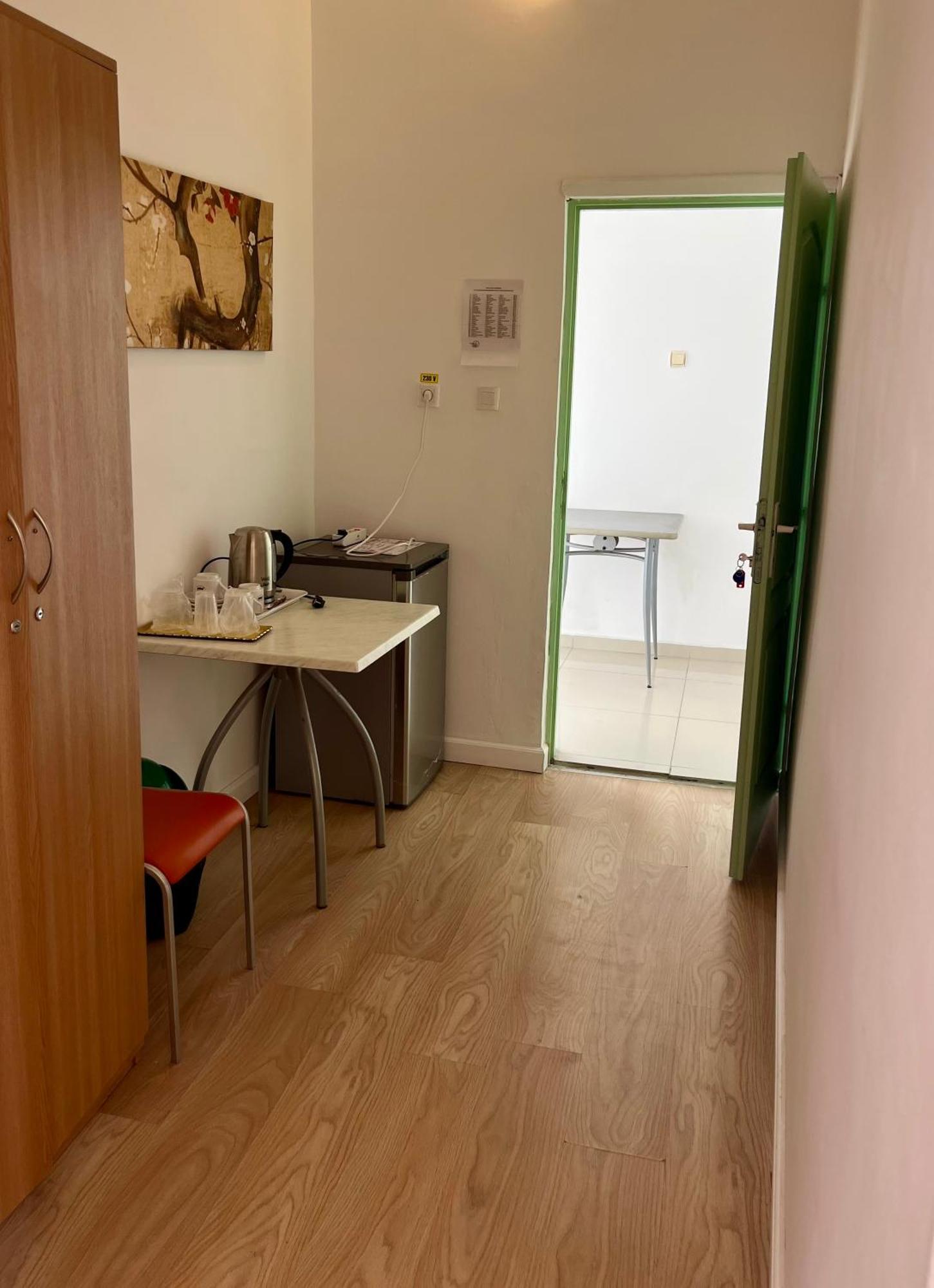 Hostel Cazino Nord Rooms Mamaia Esterno foto